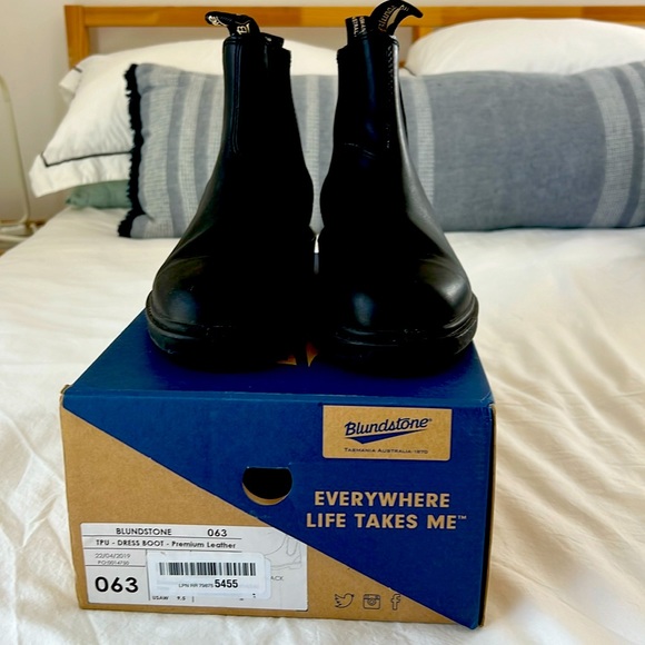 Blundstone Chelsea Boots 063 - Picture 1 of 8